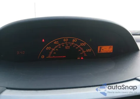 2010 Toyota Yaris z USA, uszkodzony, nr VIN JTDKT4K33A5280001